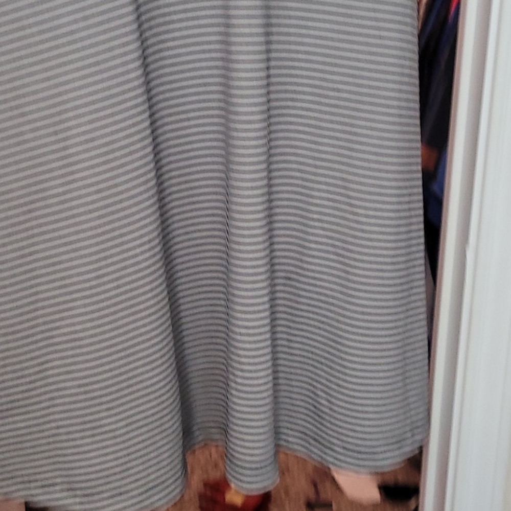 Sundress - Picture 2 of 4